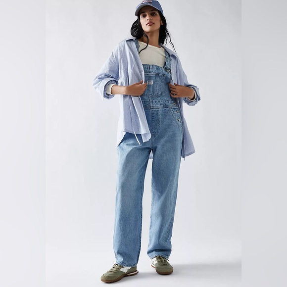 Levi's Denim - NWT Levi's Women's Vintage Overalls